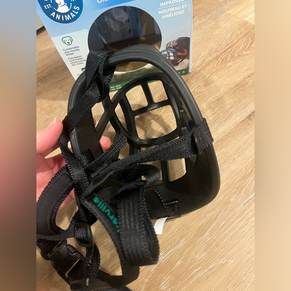 3/$25 Baskerville ultra muzzle size 6 - Picture 3 of 7